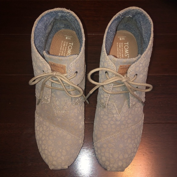 TOMS wedge shoes - Picture 3 of 12